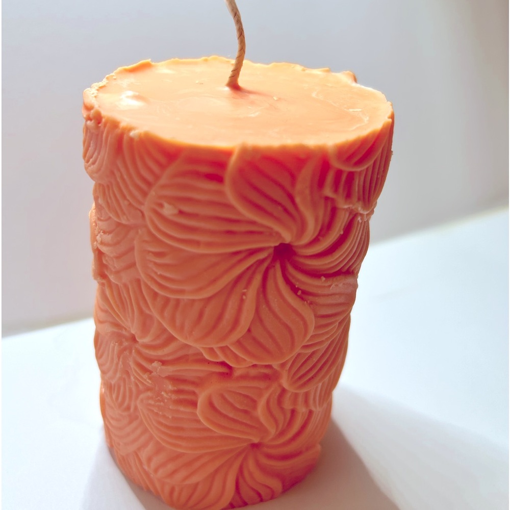 Hand Crafted Sandalwood & Palo Santo Scented Candle (Pillar)